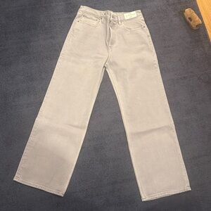 New Abercrombie ice grey 90s relaxed jean size 29 short